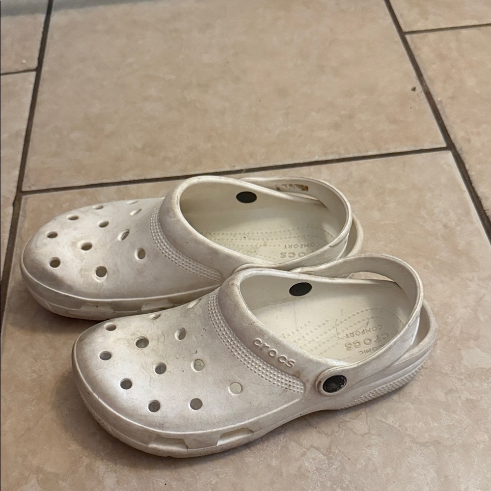 CROCS Womens- White